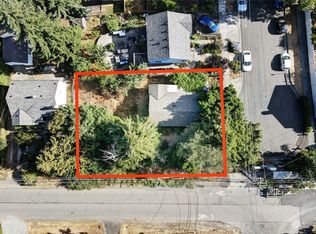 303 NE 115th St, Seattle, WA 98125