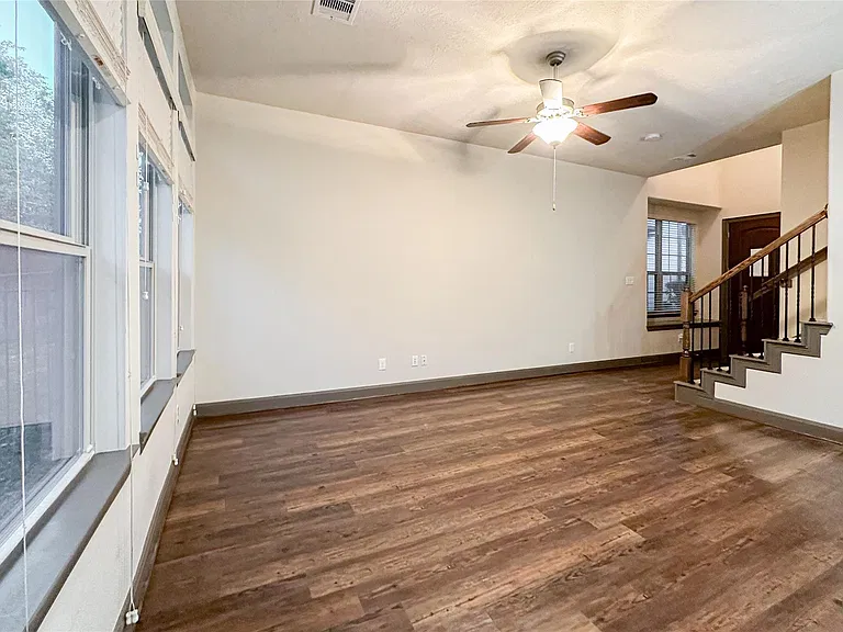 95 Aventura Pl — Photo 8