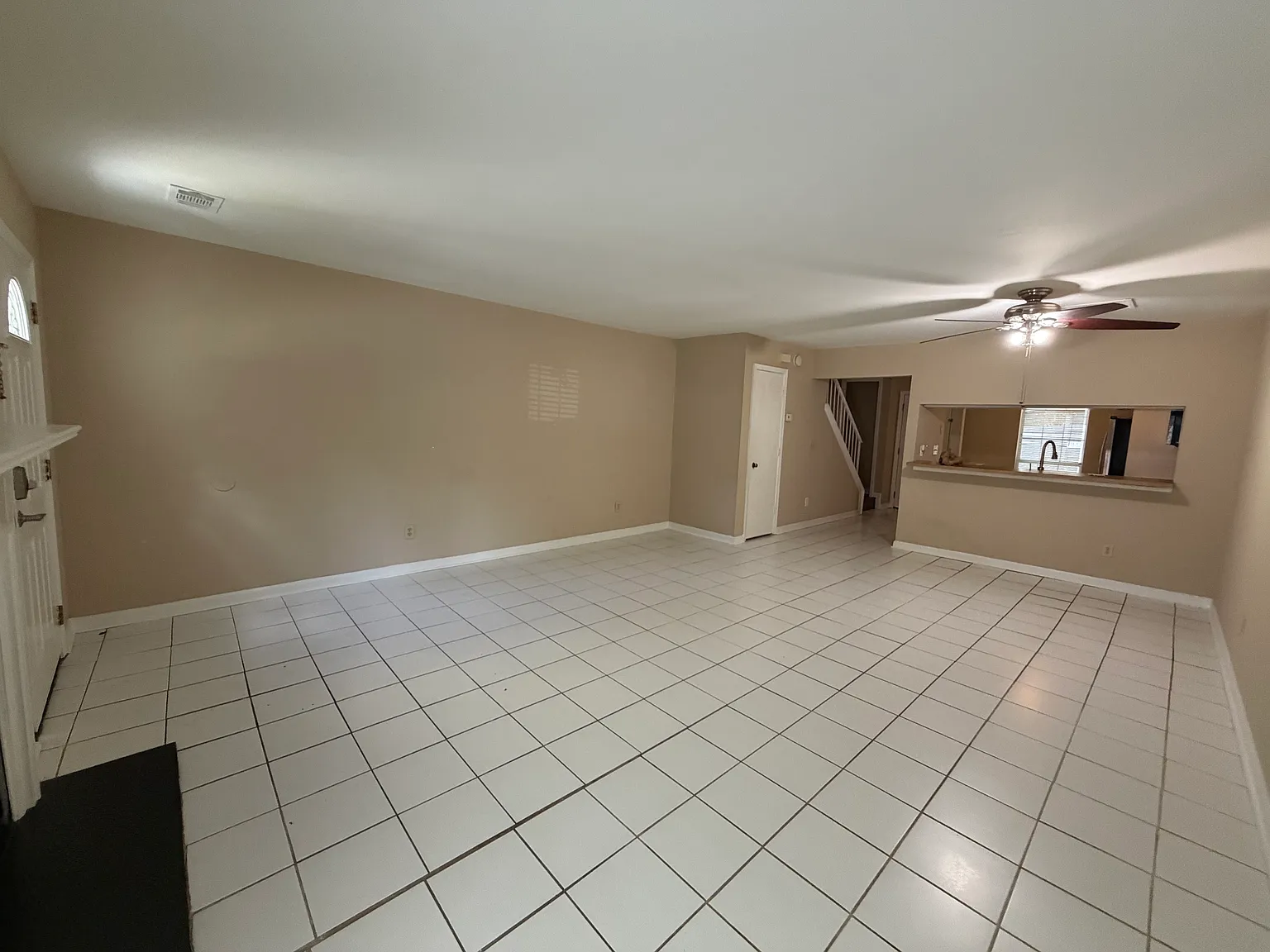 2 bed, 1184 sqft, $1,700 — Photo 3