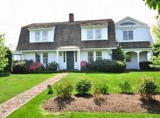 210 South Rd, Farmington, CT 06032