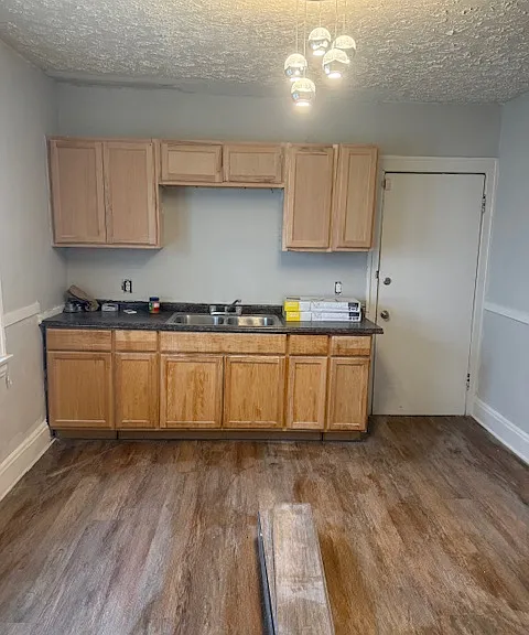 3022 E 128th St #1 — Photo 6