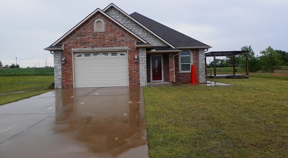 1st image of 1032 Morning Glory Ln