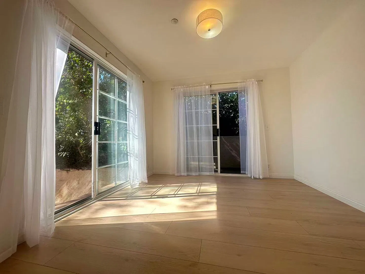 3 Bedroom home for leasing in Arcadia — Photo 3