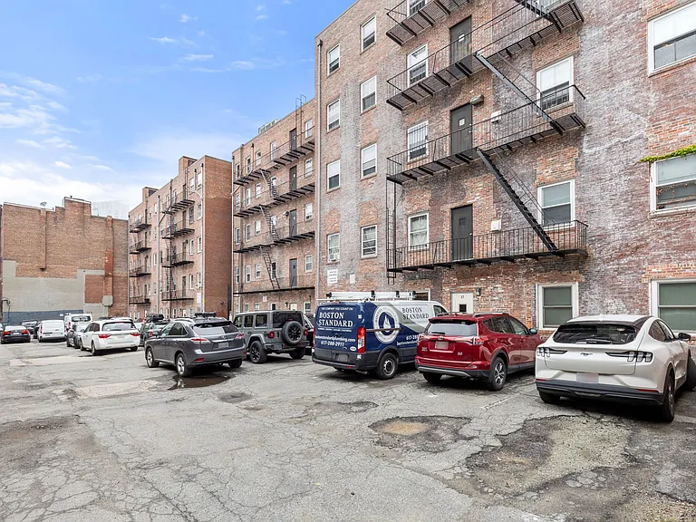 27 Bowdoin St #1C — Photo 21