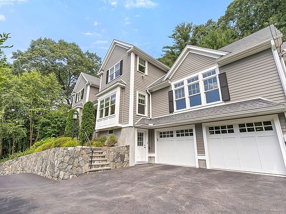 2nd image of 54 Squire Rd