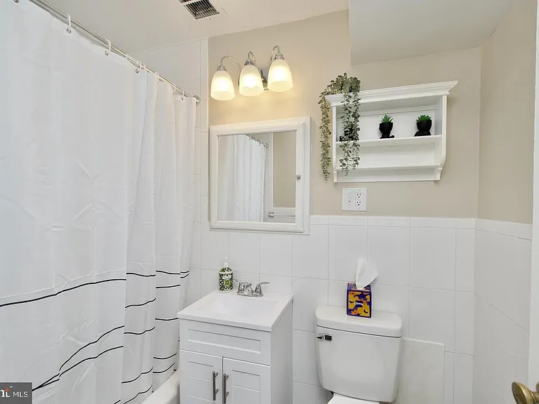 4840 Macarthur Blvd NW #504 — Photo 20