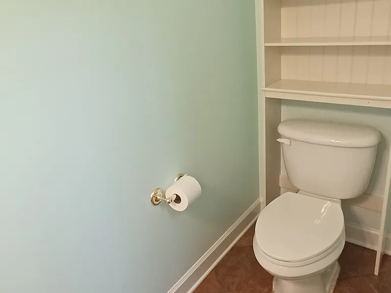 1270 Chatham Rdg — Photo 3