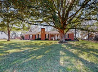 112 Herman Harrison Dr, Hendersonville, TN 37075