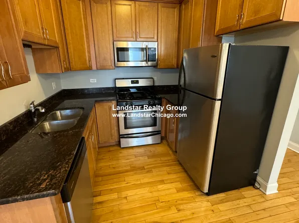 4542 W George St #2, Chicago, IL 60641