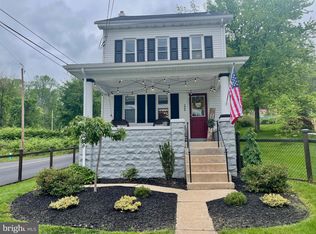 226 E Main St, Adamstown, PA 19501