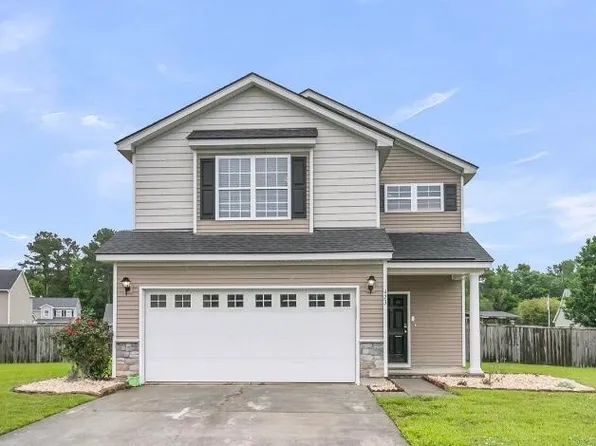 423 Watershed Dr, Goose Creek, SC 29445