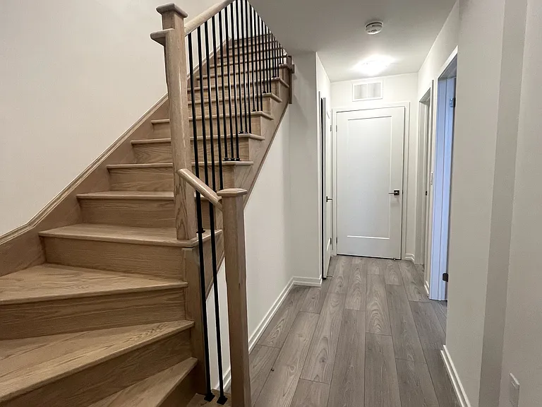 16 Lytham Green Cir #6 — Photo 11