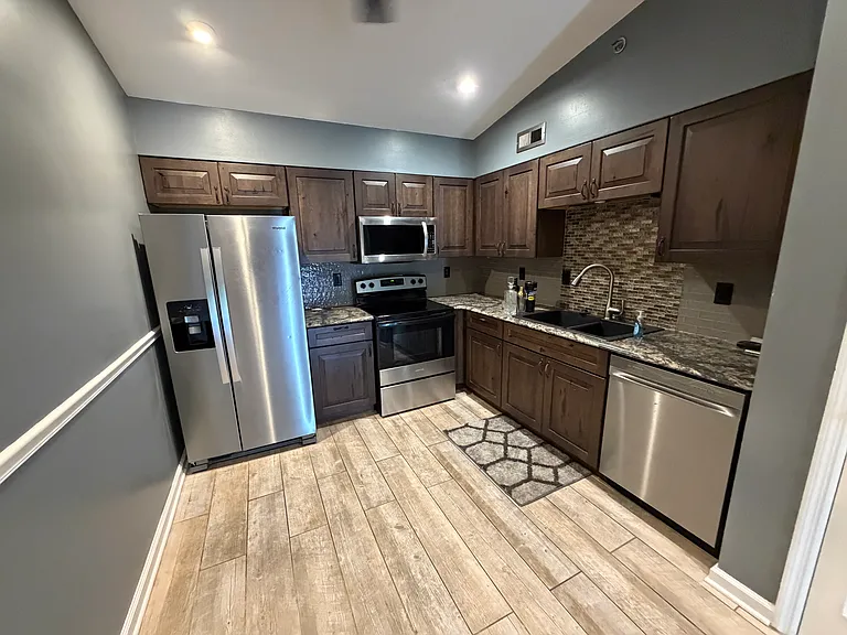 905 Hanna Place Ct — Photo 15