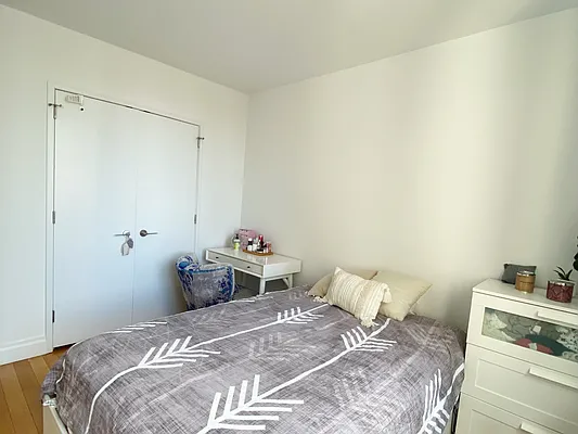 Sold by ZEMU REALTY | media 6