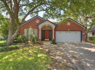 118 Pecan Vista Ln, Georgetown, TX 78626
