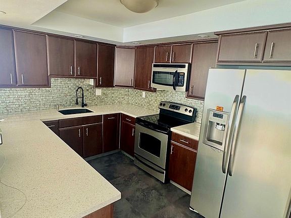 4th image of 2750 NE 183rd Street #709