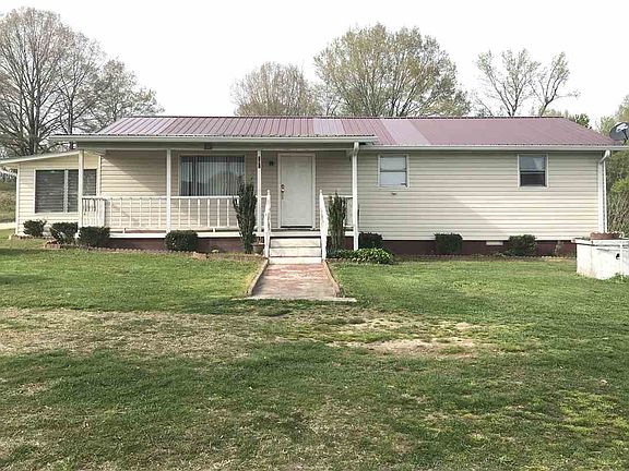 2nd image of 915 County Road 17