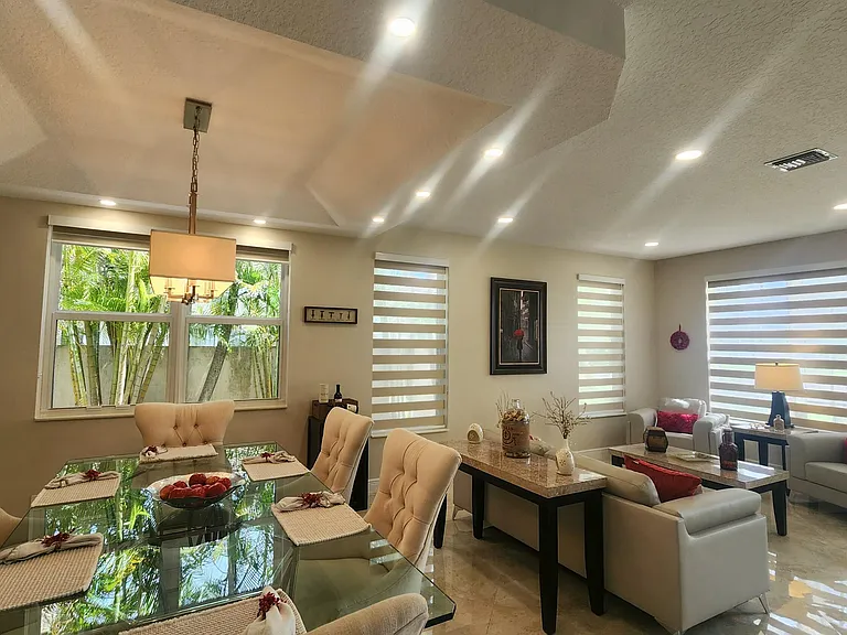 1851 Corsica Dr — Photo 26
