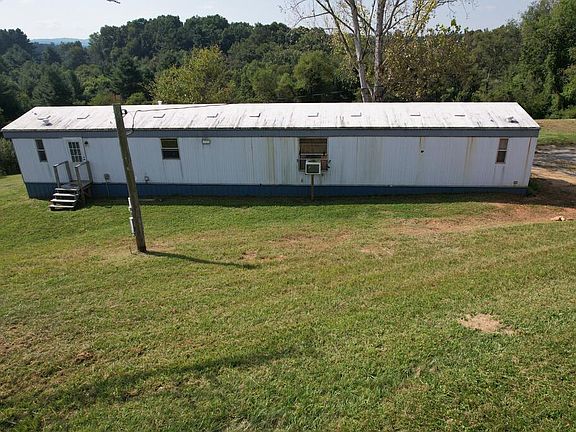 21st image of 132 Lindale Ln