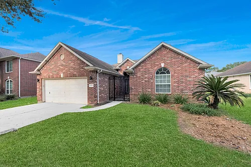 1819 Misty Falls Ln Photo 1