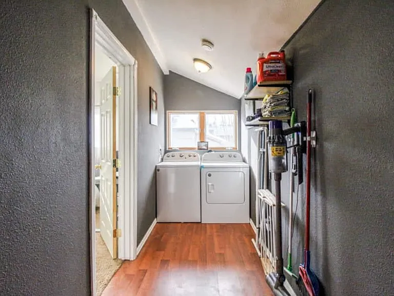 500 W 8th St #A — Photo 12
