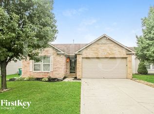 969 Stonehurst Dr, Franklin, IN 46131