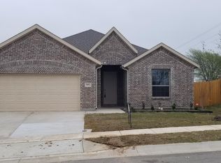 101 Lariat Ln, Valley View, TX 76272