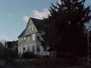 2131 N 41st St, Milwaukee, WI 53208