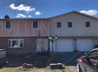 9194 Greenwood Rd, Petersburg, PA 16669