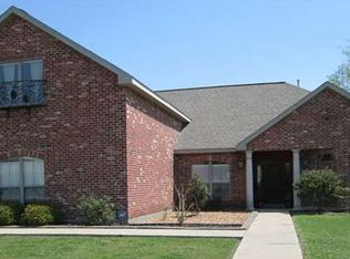 3653 E Weatherby Dr, Sulphur, LA 70665