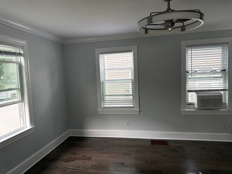 292 Billings Rd — Photo 9
