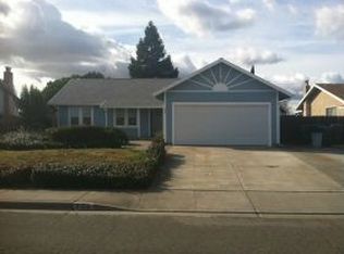 702 Chula Vista Way, Suisun City, CA 94585