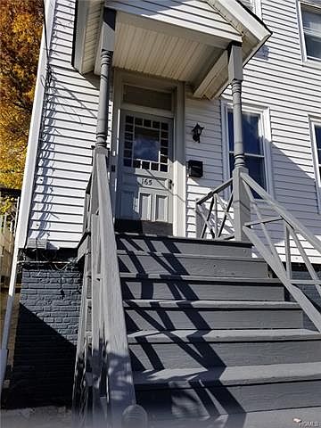 1st image of 165 Woodland Ave