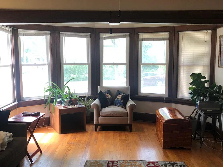 1607 E Pryor Ave — Photo 16