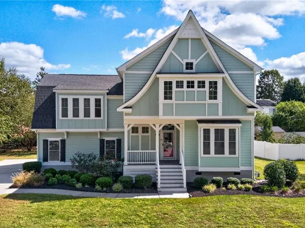 1153 Edinburgh Pkwy, Chesapeake, VA 23322