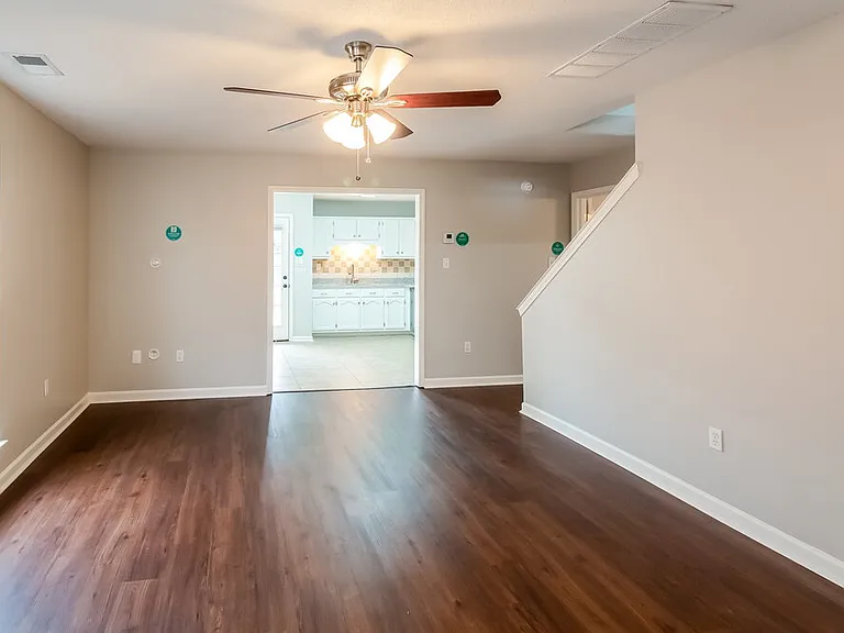 5456 Pollard Dr — Photo 4