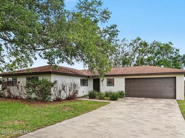 635 Firestone St NE, Palm Bay, FL 32907
