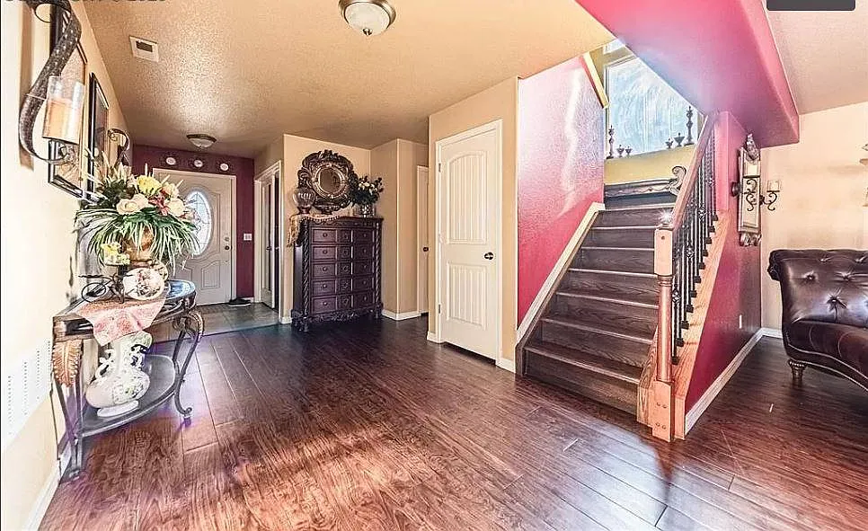 2342 Spring Blossom Dr — Photo 2