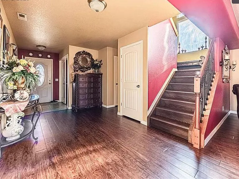 2342 Spring Blossom Dr — Photo 2