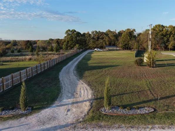 14078 Bethel Blacktop Rd, Farmington, AR 72730