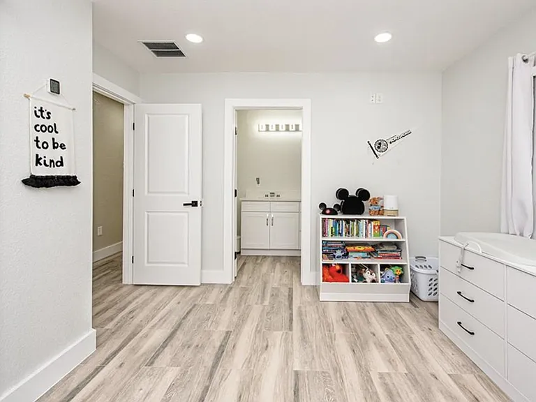 4520 N Matanzas Ave — Photo 19