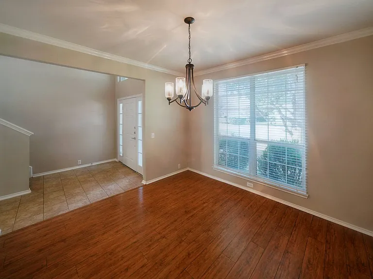 4736 Green Bluff Dr — Photo 21