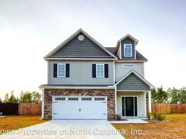 251 Ivybridge Dr, Hubert, NC 28539
