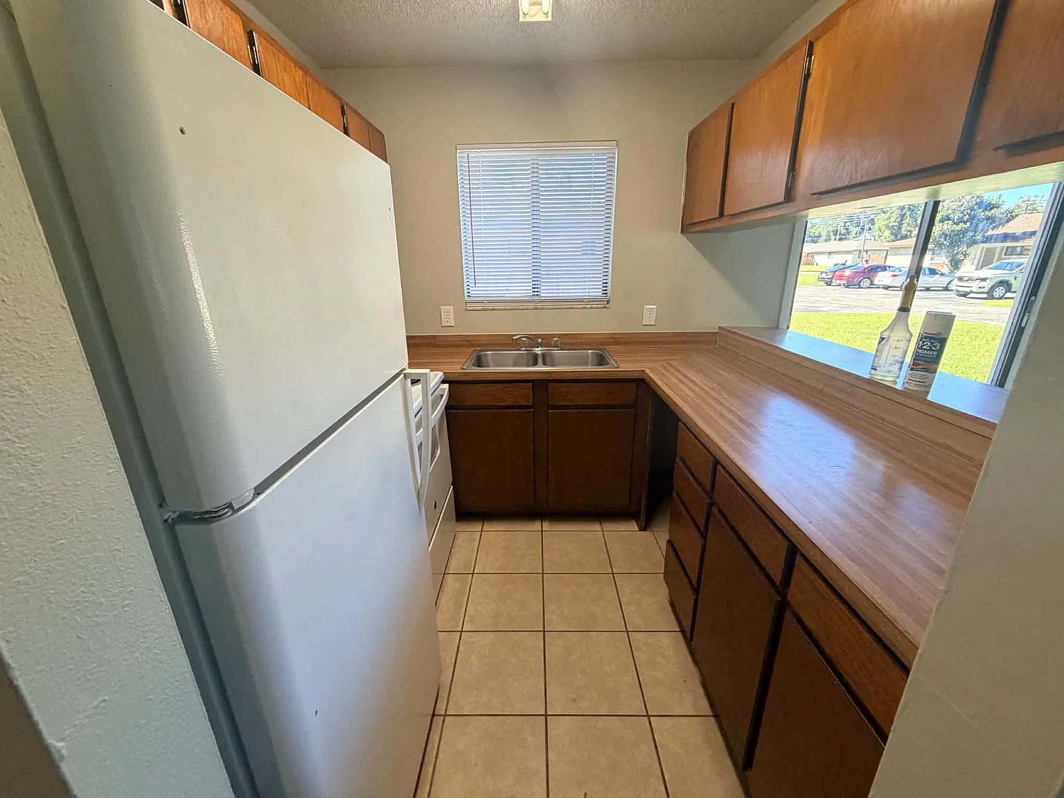2 bed, 900 sqft, $1,050 — Photo 4