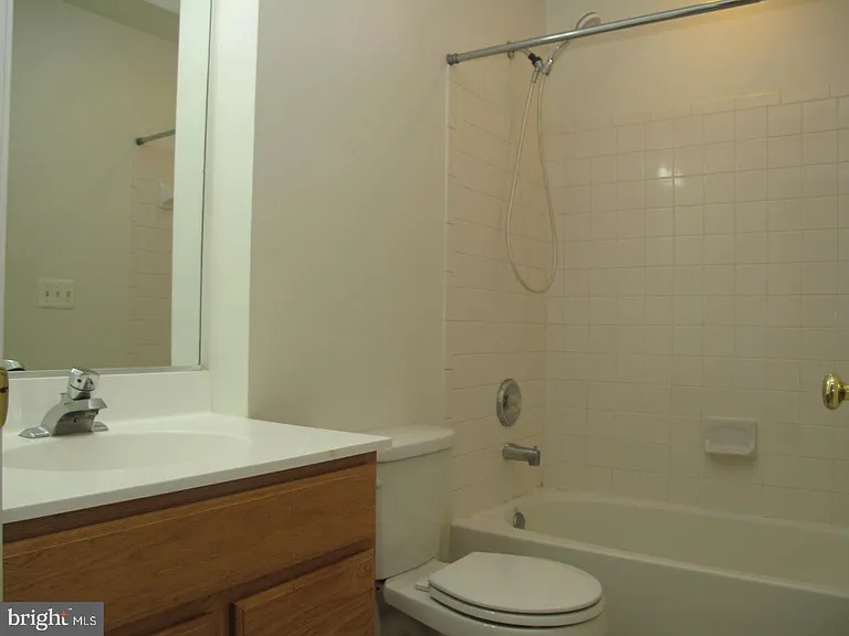 8176 Skelton Cir — Photo 15