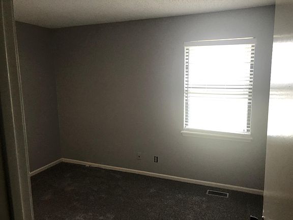 2nd bedroom. Overlooks huge backyard. Nice closet