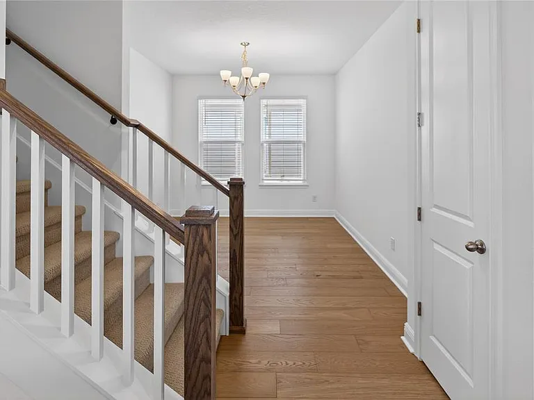 2926 Sailhouse Dr — Photo 10