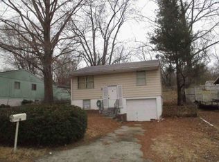 16116 E Elm St, Independence, MO 64050