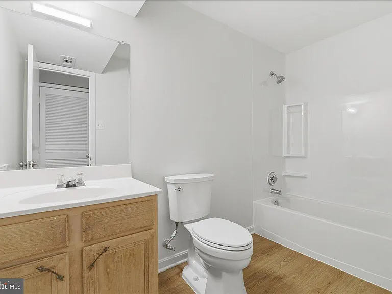 6129 Kendra Way — Photo 29