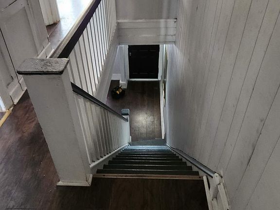 5th image of 5627 Larchwood Ave